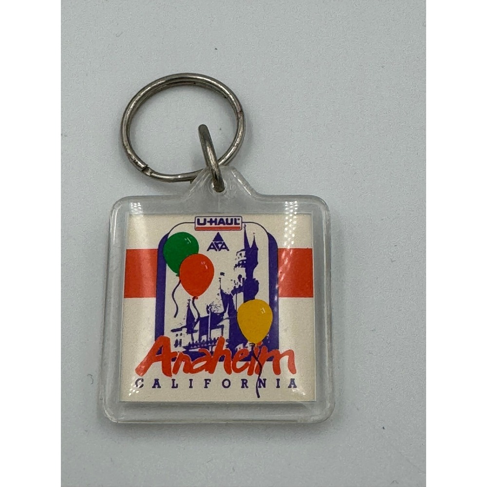 Vintage 1990 U-Haul Anaheim California‎ Keychain Balloons Castle Promo Souvenir